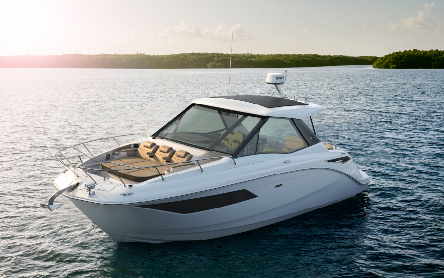 Sea Ray Sundancer 320 Coupe: комфорт в деталях Sea Ray Sundancer 320 Coupe: комфорт в деталях